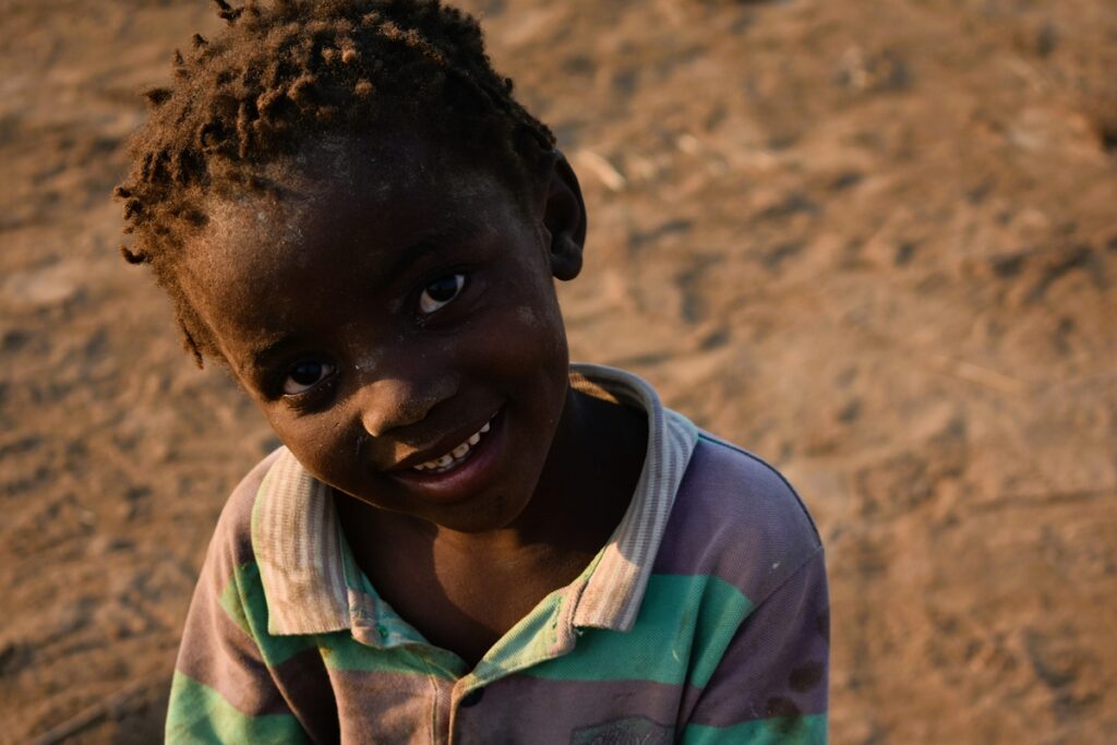 Niño en Angola