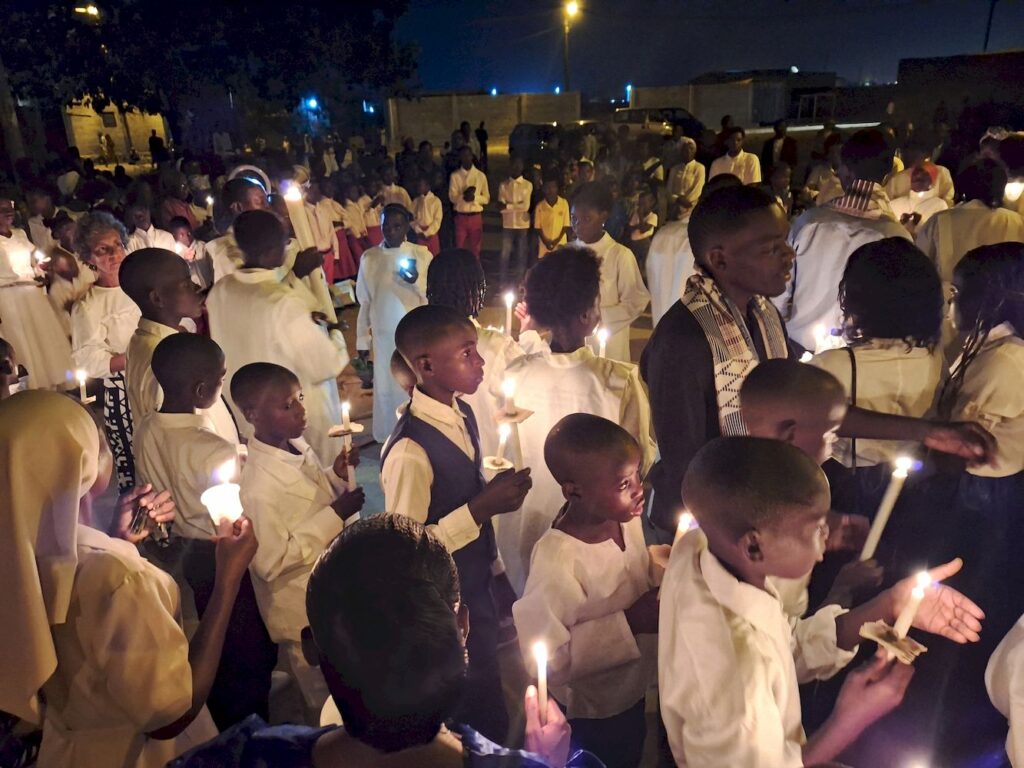 Angola - Noche de Pascua