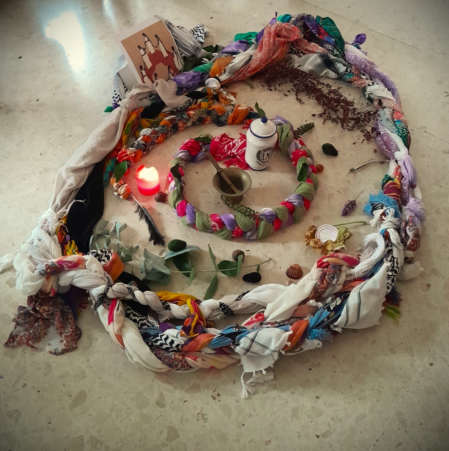 Yada 2025 - Símbolo